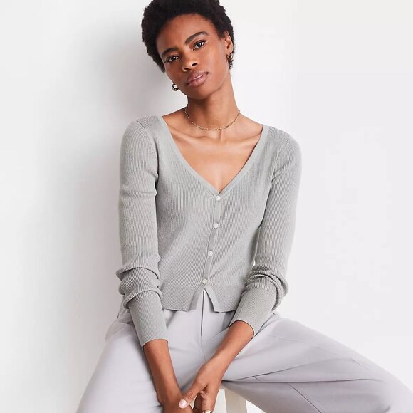 LOFT Versa Ribbed V-Neck Cardigan Frosted Sage Green Size S - Picture 13 of 13